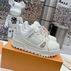 Louis Vuitton Trainer Sneaker